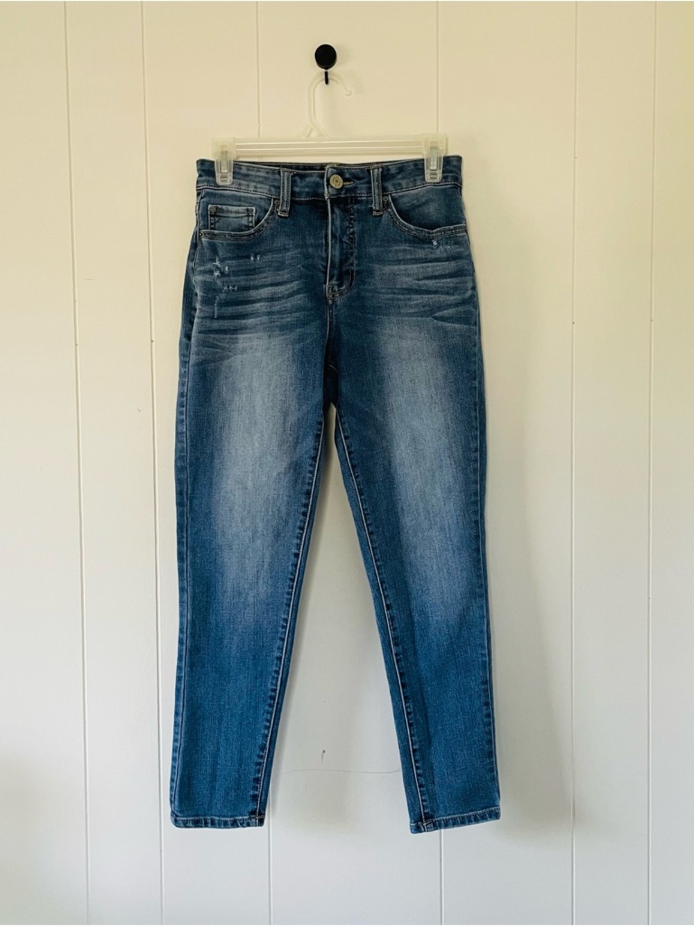 Time and Tru Women's Skinny Jeans in Medium Blue Wash